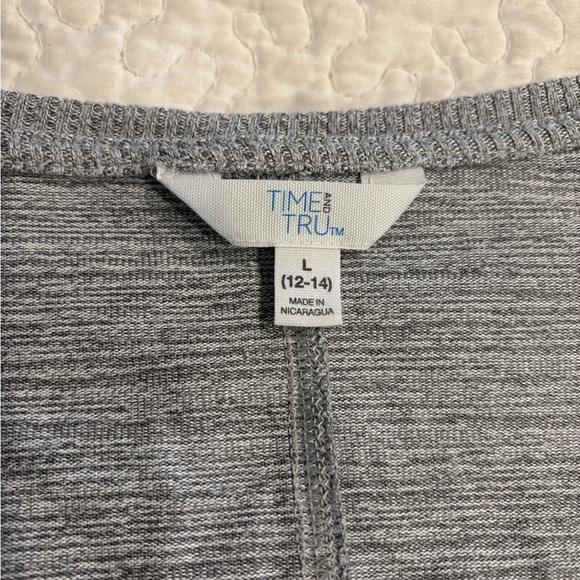 Cozy Heathered Gray Top - Picture 2 of 4